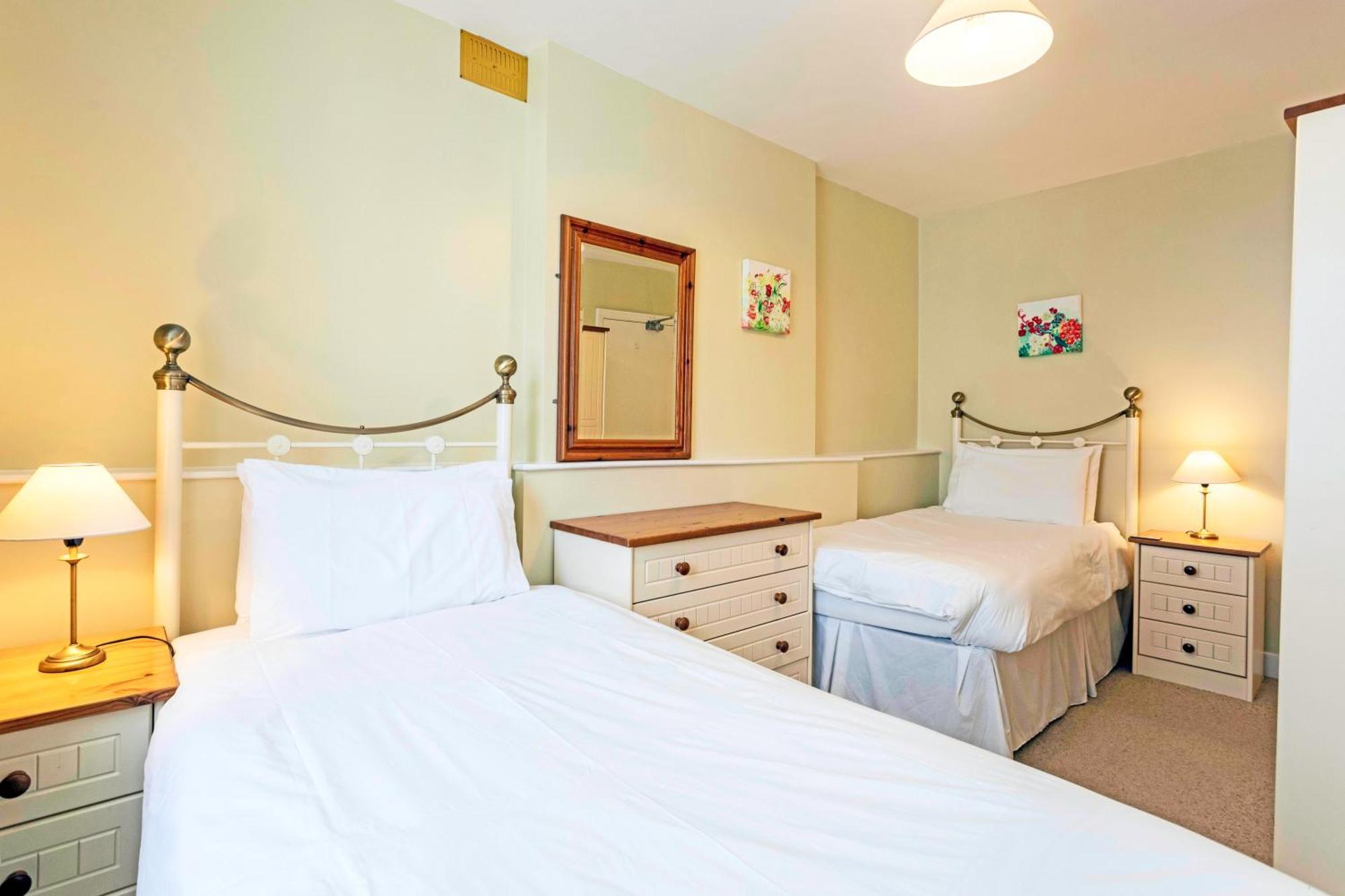 Keswick View Apartment ภายนอก รูปภาพ
